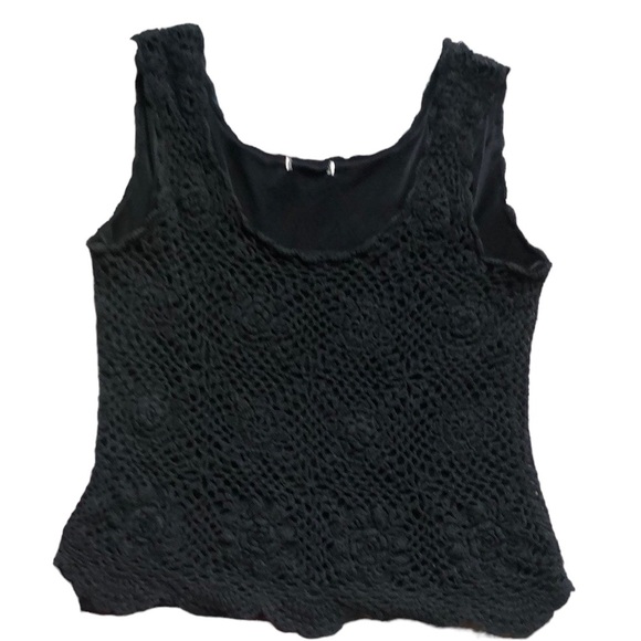 Crochet black top knit SZ M sleeveless Romantic goth Witchy Wicked knitted Nice - Picture 1 of 8